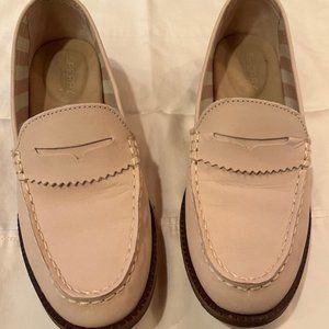 Sperry Women’s Seaport Penny Loafer (color – soft pink)